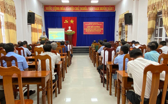 Nông Sơn: Bồi dưỡng lý luận chính trị và nghiệp vụ cho cán bộ Hội Cựu chiến binh cơ sở năm 2022.