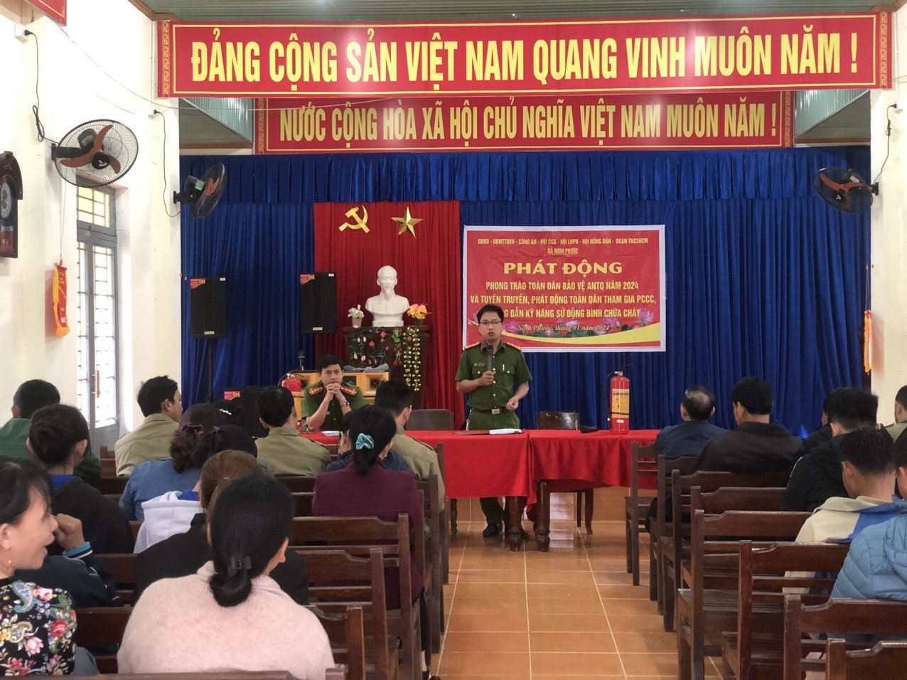 Công an xã Ninh Phước đẩy mạnh công tác đảm bảo an ninh trật tự dịp tết Nguyên Đán Giáp Thìn 2024